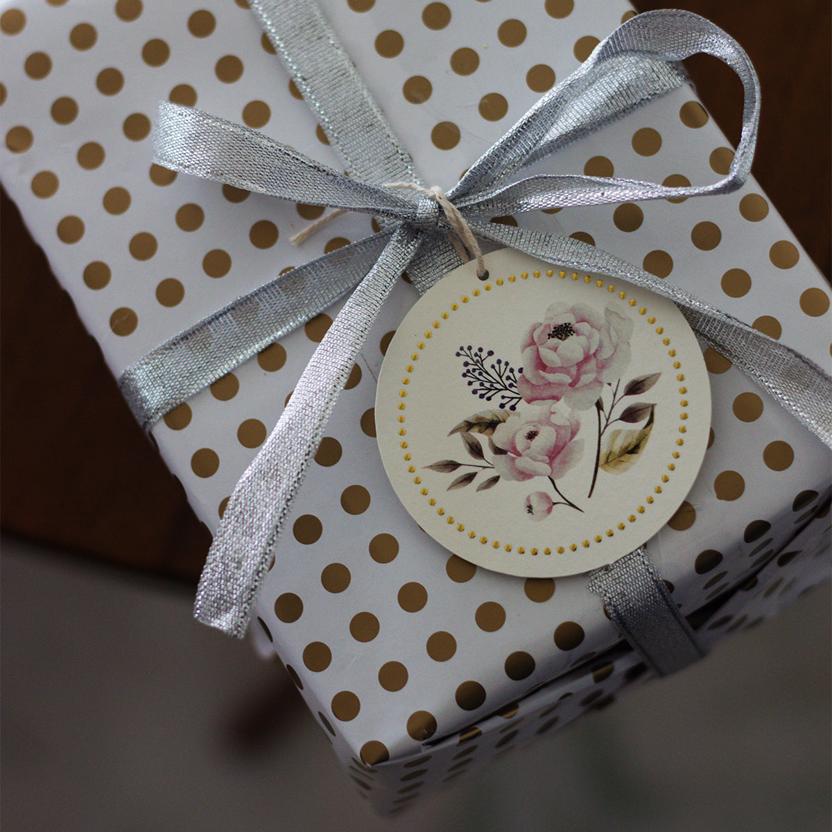 Rose gift tag (Set of 4)