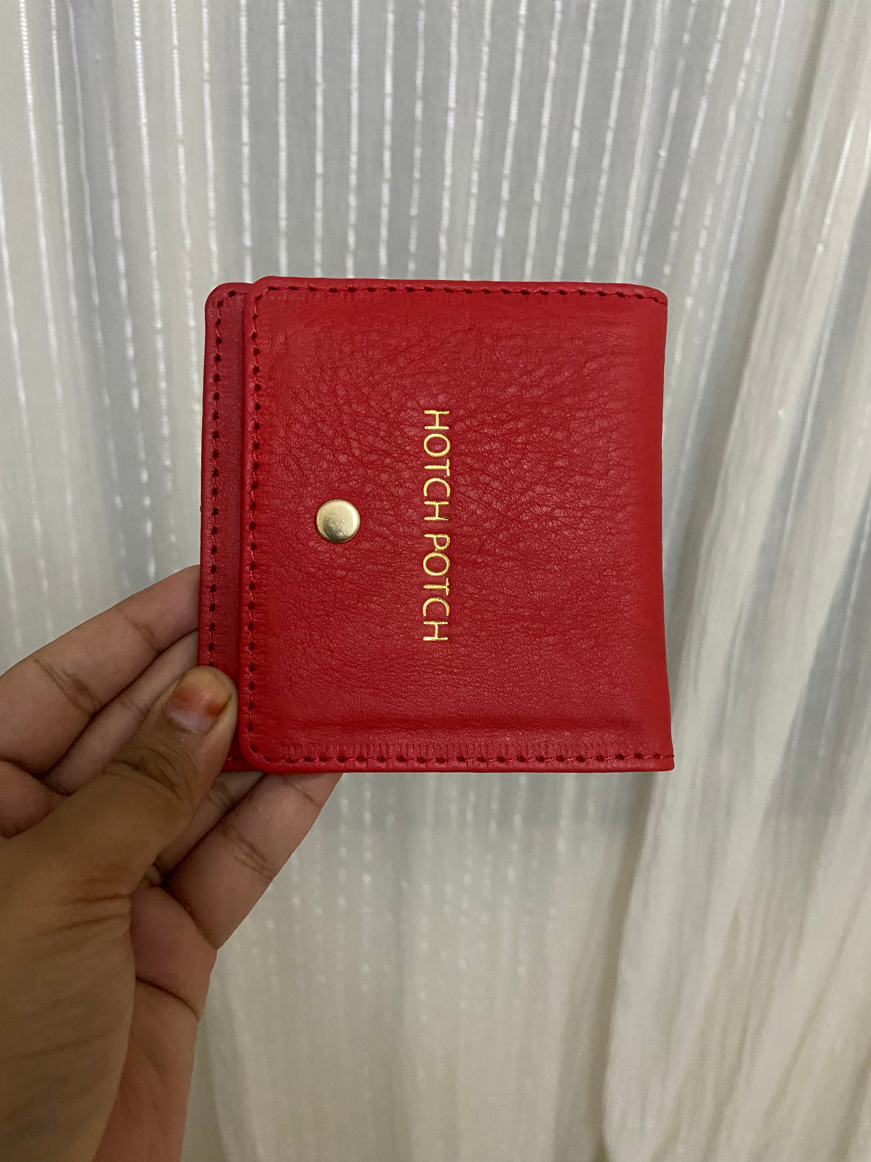 Slim everyday wallet