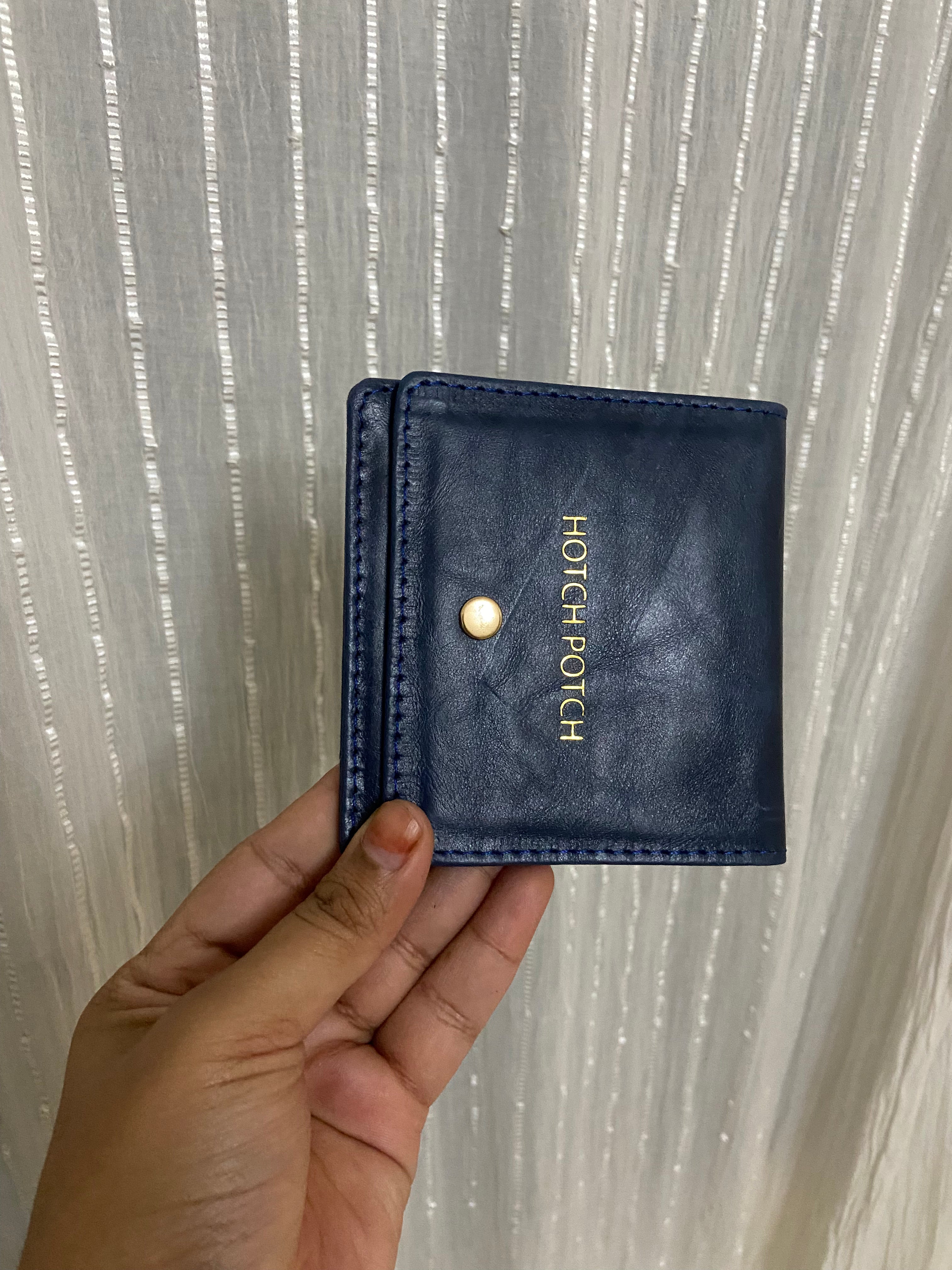 Slim everyday wallet